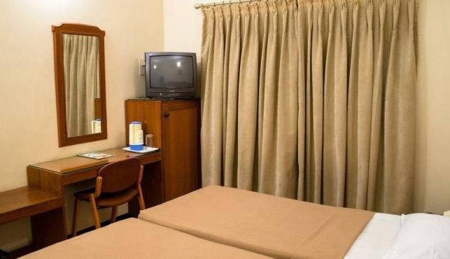 Hotel Bombay Tiffanys Mysore Luaran gambar