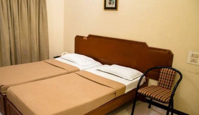 Hotel Bombay Tiffanys Mysore Luaran gambar